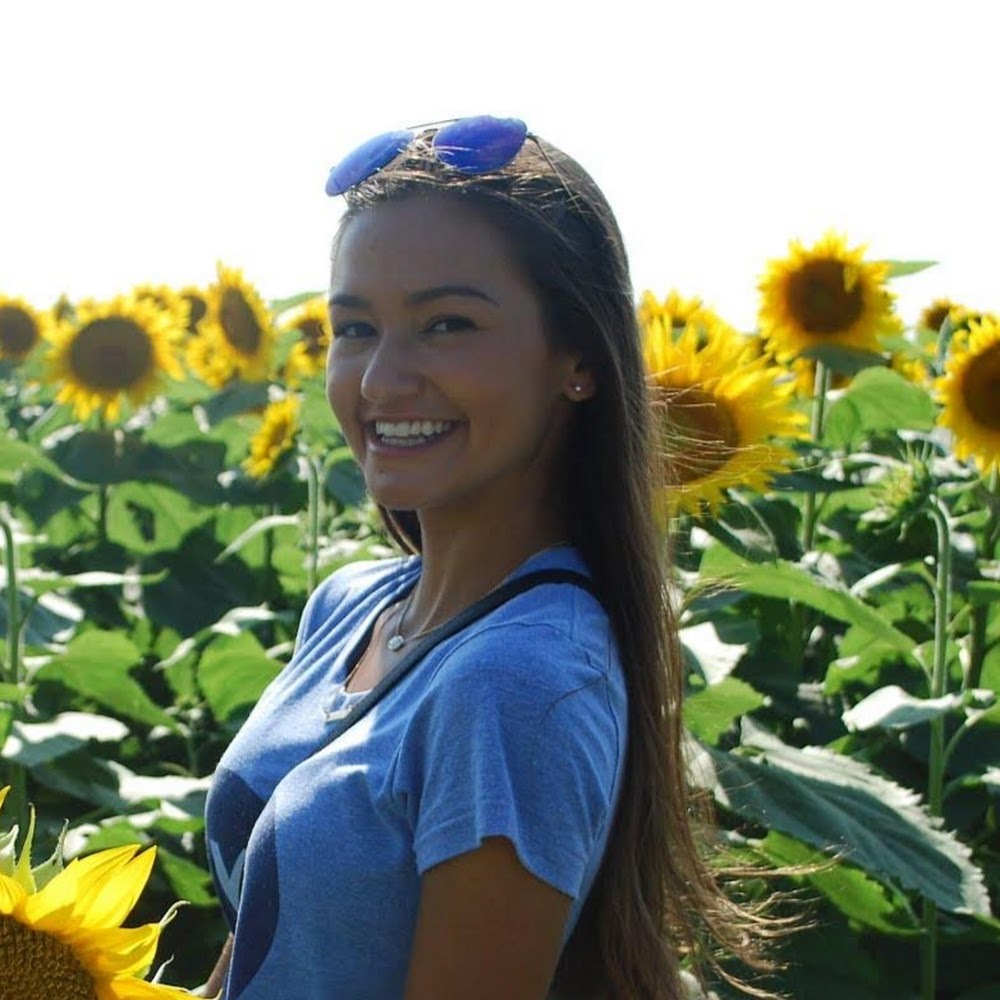 Meet your Posher, Lucy